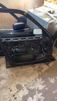 Bmw e34 sedan/touring predné dvere - 3
