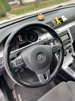 VW Pasat kombi B6  1.4 Tsi - 3