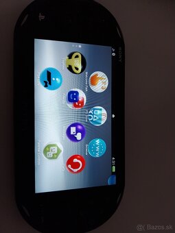 PS VITA - 3