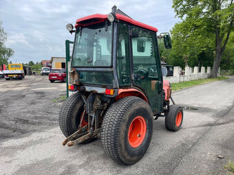 Traktor Kubota B3030 - 3