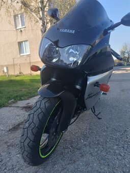 Yamaha thunderace 1000 R - 3