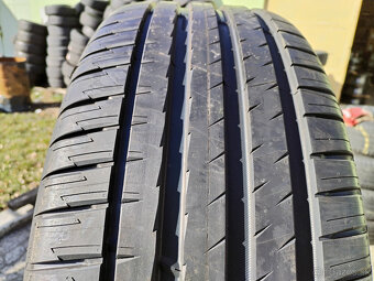 Letné pneu 255/55 R20 --- MICHELIN - 3