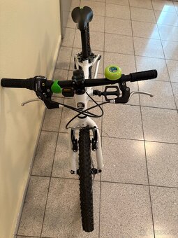 Detsky bicykel znacky Škoda, priemer kolies 20 cm - 3