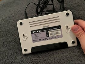 TP-LINK TL-WR542G - 3