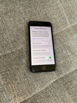 iPhone SE 2020 128GB (plne funkčný) - 3