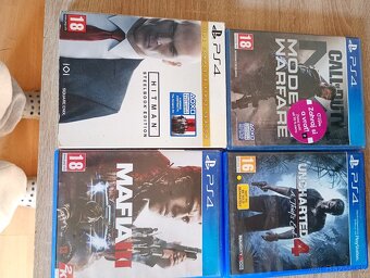 PS 4..XBOX. - 3