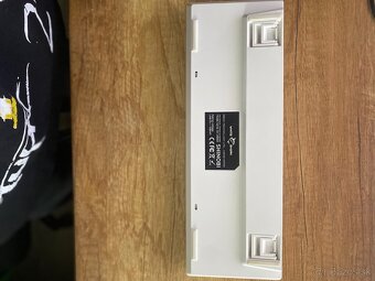 Predam herne mechanicke klavesnice - 3