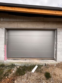 Garážové brány, tieniaca technika, okná - 3