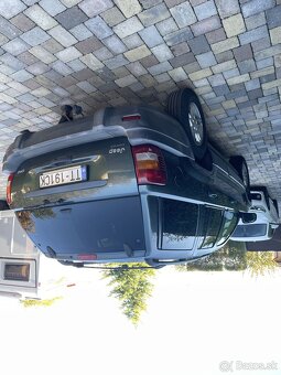 Jeep grand cheroke laredo - 3