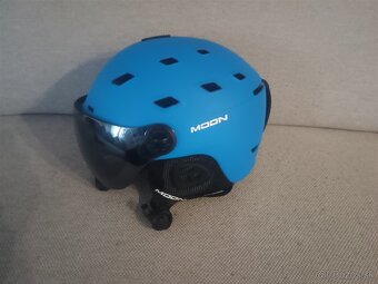 Lyžiarska prilba s okuliarmi - 3