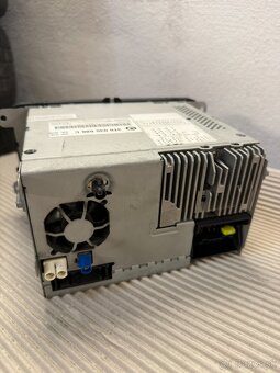 Predám radio RNS 510 - 3