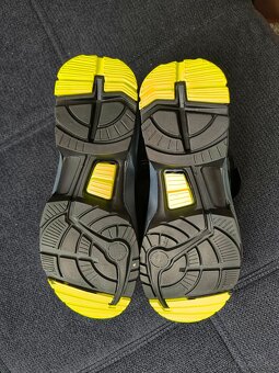 Uvex 1 S1 SRC č.41 - 3