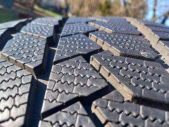 245/40 r20 zimné pneumatiky - 3
