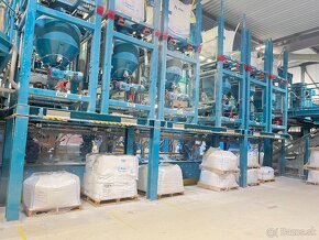 HOLANDSKO - POMOCNÍCI VO FABRIKE - 17 EUR - 3
