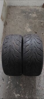 235/40 r17 semislick toyo r888 - 3