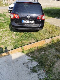 Predám 2x vw Passat B6 na náhradné dieli - 3