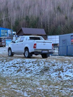 Toyota hilux 3 l - 3
