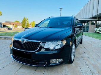 Škoda Superb Combi 2.0TDI Elegance - 3