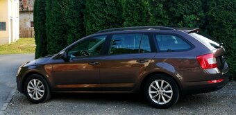 REZERVOVANE SKODA OCTAVIA - 3
