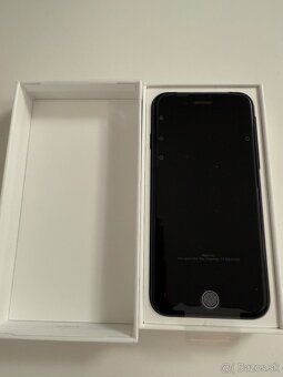 Predám nový Iphone SE - 3