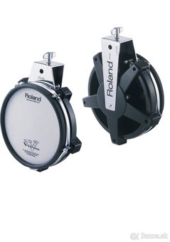 Roland - 3