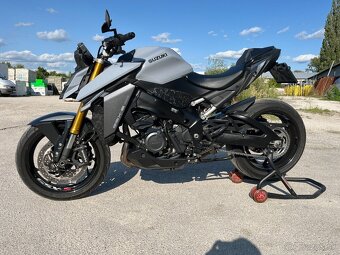 Suzuki GSX S-1000 - 3