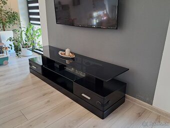 Stolik pod tv - 3
