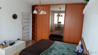 Prenájom 1 izbového bytu - 3