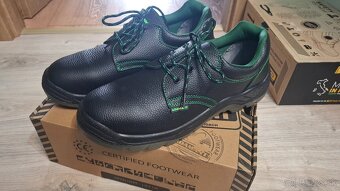 Pracovná obuv veľkosť 46 úplne nové - 3