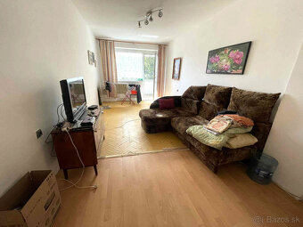 Predaj - 2- izbový byt v centre mesta Šaľa - 3