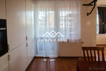 priestranný slnečný 1,5-izbový byt - 3