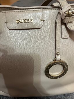 Krásna elegantná kabelka GUESS - 3