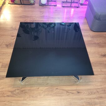 Konferenčný stolík - 3