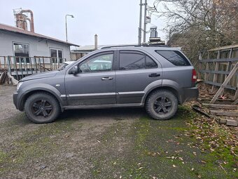 KIA SORENTO - 3
