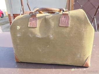 Stará hrubá taška - 3