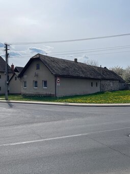 Dom Detva nám. + pozemok - 3
