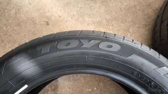 225/55R17 letne - 3
