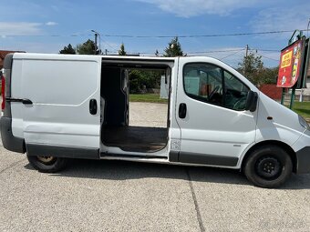 Opel vivaro - 3