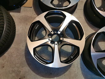 Mercedes C (W205) - orig. 18" alu dvojrozmer so snímačmi - 3