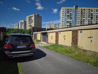 Predám garáž - Krivá ul., 19 m2, OV garáž aj pozemok. - 3