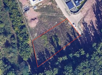 Na predaj stavebný pozemok – Pršianska terasa, Platinová uli - 3