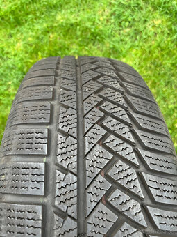 Continental wintercontact 215/65R16 - 3