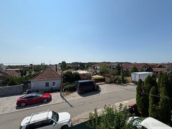 3podl. viacgeneračný RD, obec Veľká Mača, pozemok 800m2 - 3