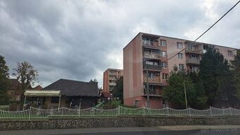 Prenajom 3 izbovy byt v centre mesta. Albér - 3