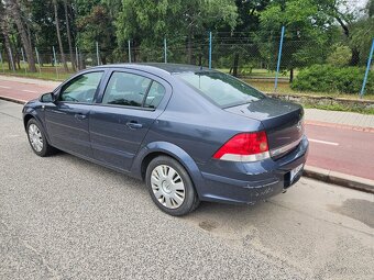 Opel Astra 1.6 - 3