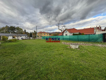 NA PREDAJ Pozemok pre rodinný dom v obci JOVSA - 3