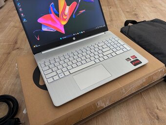 15.6"/HP Notebook/Ryzen 7/32GB RAM DDR4/256GB M.2 NvMe/AMD - 3