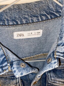 Zara riflovy overal s dlhym rukavom velkost 134 - 3