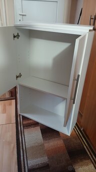 Skrinka do kupelne - 3