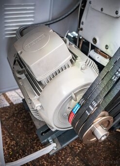 TOS Trenčín SN 71 B/2000 - soustruh hrotový - 3